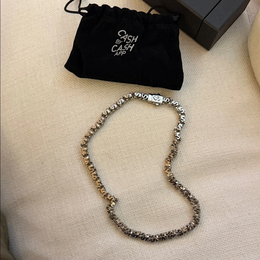 Exclusive Necklace Drop Silver Link from Cash by Cash App - Picture 4 of 4